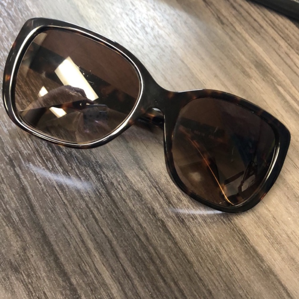 Tory burch sunglasses